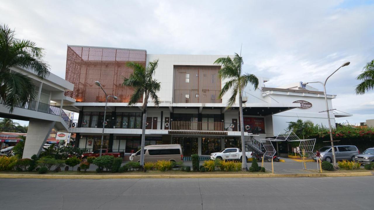 Viven Hotel Laoag Zewnętrze zdjęcie