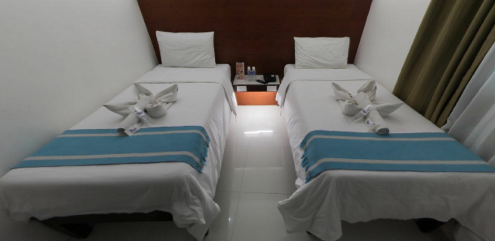Viven Hotel Laoag Zewnętrze zdjęcie
