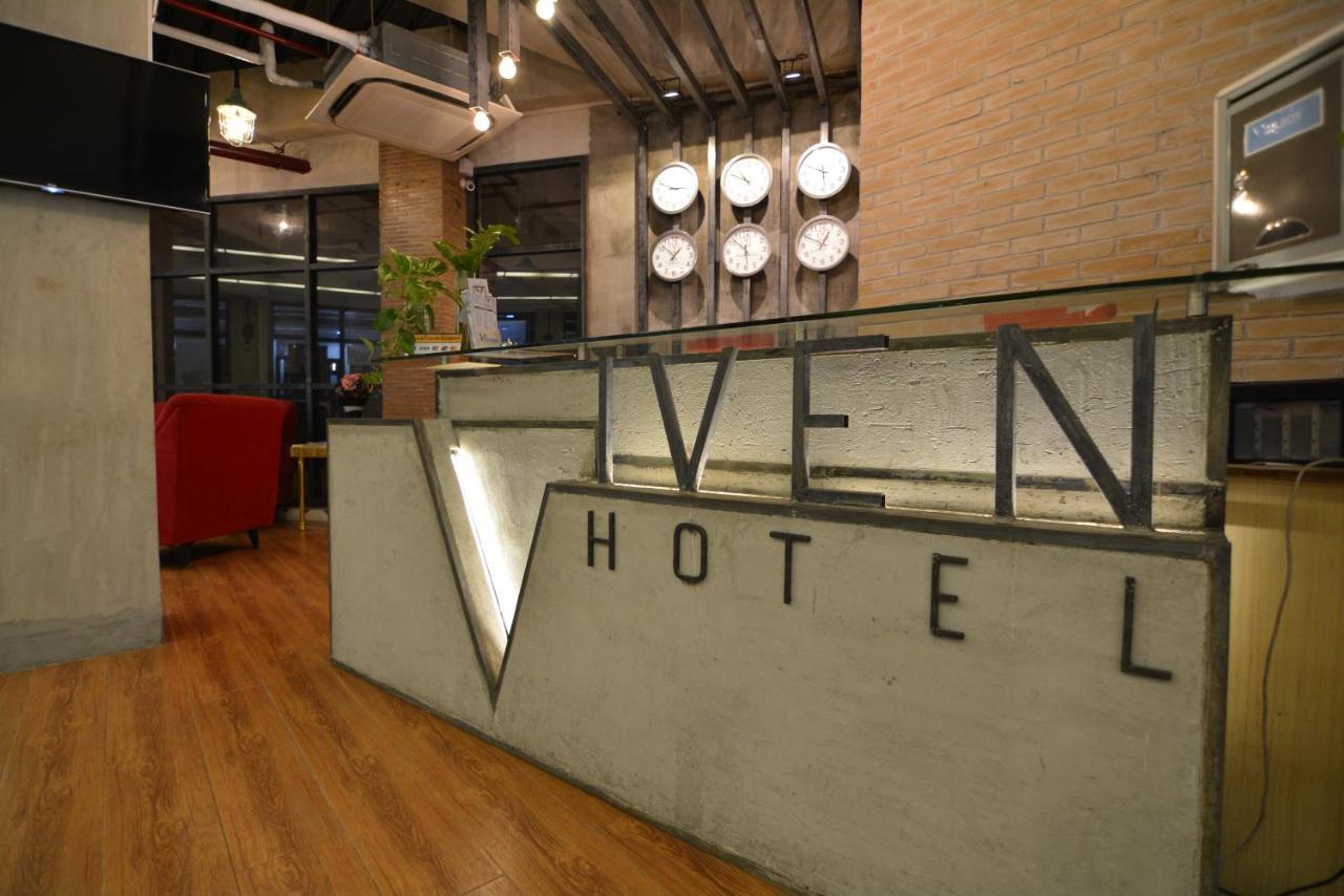 Viven Hotel Laoag Zewnętrze zdjęcie